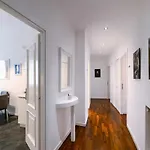 Apartment Saint Peter House Station Rome