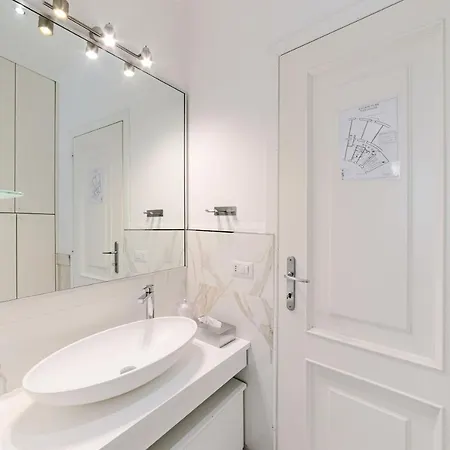 Apartamento Saint Peter House Station Roma