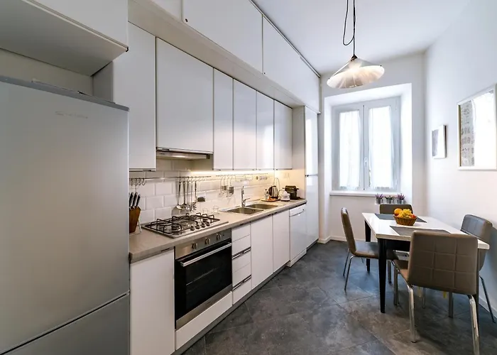 Apartament Saint Peter House Station *