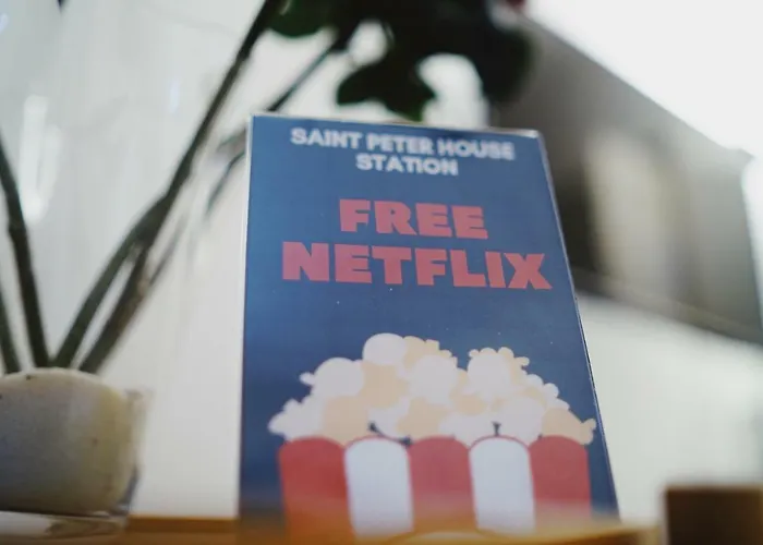 Saint Peter House Station * Rom