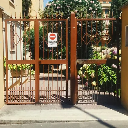 Saint Peter House Station Rome